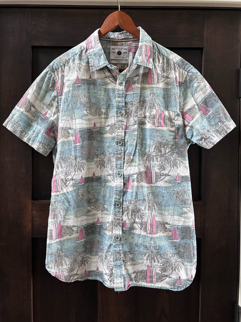 100% Cotton Men's Short Sleeve Tropical Print Shirt - Light Blue & Pink Size L